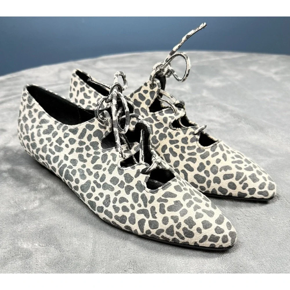 Transit New York Womens 7M Lace Up Flats Leopard Print Suede Leather